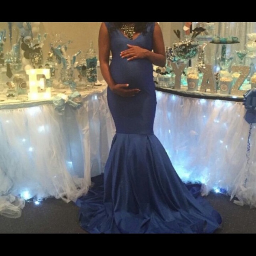 Maternity dress
